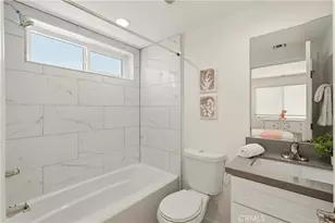1409 N Hobart, Los Angeles, CA 90027 - Photo 19