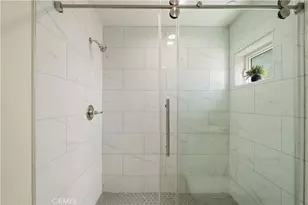 1409 N Hobart, Los Angeles, CA 90027 - Photo 27