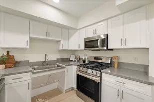 1409 N Hobart, Los Angeles, CA 90027 - Photo 5