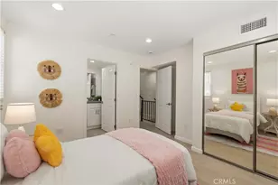 1409 N Hobart, Los Angeles, CA 90027 - Photo 21