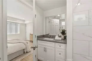 1409 N Hobart, Los Angeles, CA 90027 - Photo 19