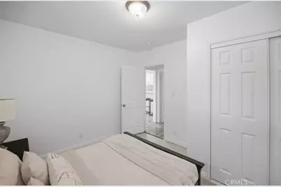 1345 W 51st Place, Los Angeles, CA 90037 - Photo 25