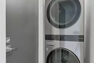 127 Manhattan Ave, Hermosa Beach, CA 90254 - Photo 27