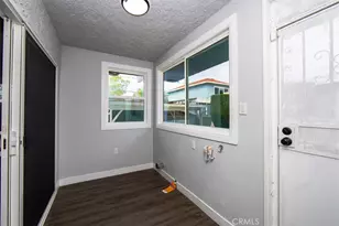 1919 W 82nd St, Los Angeles, CA 90047 - Photo 53