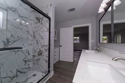 1919 W 82nd Street, Los Angeles, CA 90047 - Photo 69