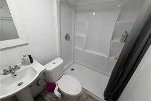 1454 E 215th St, Carson, CA 90745 - Photo 17