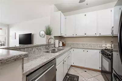 535 Magnolia #113, Long Beach, CA 90802 - Photo 7