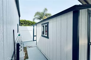 2275 W 25th, San Pedro, CA 90732 - Photo 21