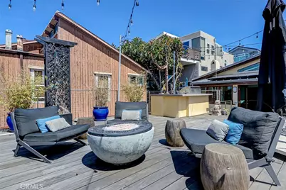 3205 Bayview Drive, Manhattan Beach, CA 90266 - Photo 23