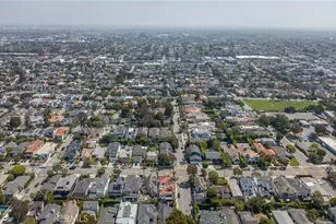 1729 Pacific Ave, Manhattan Beach, CA 90266 - Photo 69