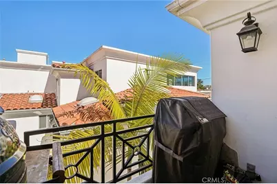 710 Manhattan Beach Boulevard, Manhattan Beach, CA 90266 - Photo 33