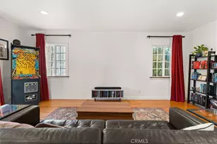 527 W 106th St, Los Angeles, CA 90044 - Photo 5