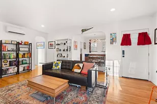 527 W 106th St, Los Angeles, CA 90044 - Photo 9