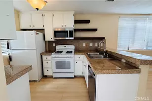 12750 Centralia, Lakewood, CA 90715 - Photo 3