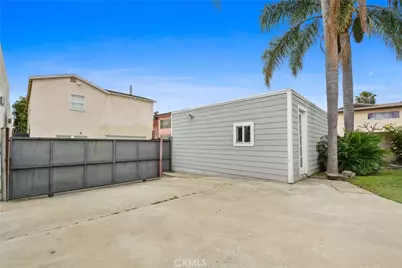 331 W 10th Street, San Pedro, CA 90731 - Photo 39