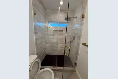 8045 Darby, Reseda, CA 91335 - Photo 13