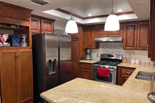 7708 Oakdale Ave, Winnetka, CA 91306 - Photo 15