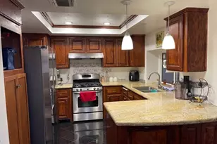 7708 Oakdale Ave, Winnetka, CA 91306 - Photo 5