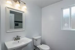 27708 Ferguson Dr, Castaic, CA 91384 - Photo 9