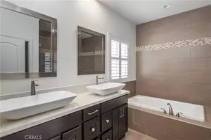 27708 Ferguson Dr, Castaic, CA 91384 - Photo 17