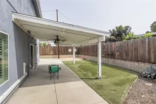 27708 Ferguson Dr, Castaic, CA 91384 - Photo 19