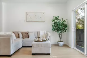 2517 Alsace #1/2, Los Angeles, CA 90016 - Photo 3