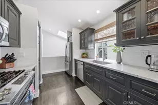 922 15th Pl, Hermosa Beach, CA 90254 - Photo 11