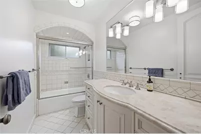 109 S Poinsettia Avenue, Manhattan Beach, CA 90266 - Photo 37