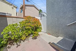 1521 Marine, Seal Beach, CA 90740 - Photo 17