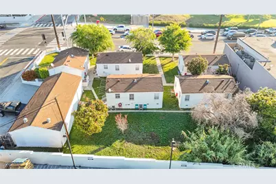 335 339 Centinela, Inglewood, CA 90302 - Photo 5