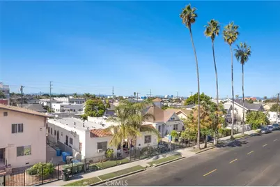 4323 Woodlawn Avenue, Los Angeles, CA 90011 - Photo 17