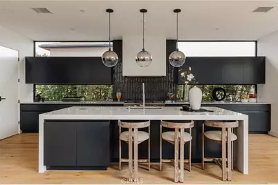 7200 Kentwood Avenue, Los Angeles, CA 90045 - Photo 15