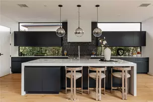 7200 Kentwood Ave, Los Angeles, CA 90045 - Photo 15