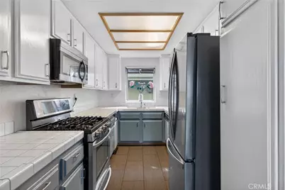 8320 Somerset Ranch #D, Paramount, CA 90723 - Photo 13