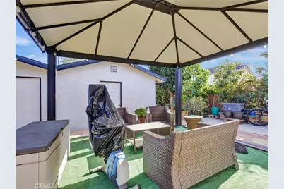 812 W Athens, Los Angeles, CA 90044 - Photo 29
