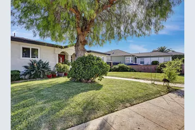 812 W Athens, Los Angeles, CA 90044 - Photo 3