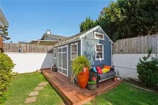 1007 Avenue C, Redondo Beach, CA 90277 - Photo 27