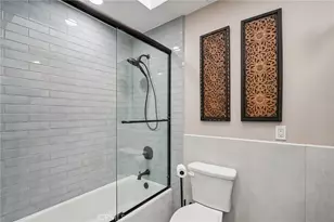 1007 Avenue C, Redondo Beach, CA 90277 - Photo 15