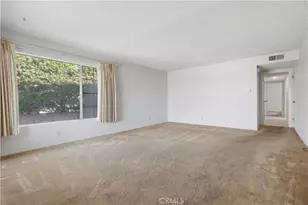 841 W 25th St, San Pedro, CA 90731 - Photo 5