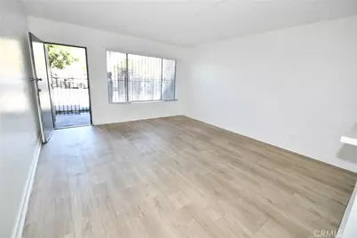 7104 San Pedro, Los Angeles, CA 90003 - Photo 29