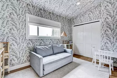 3211 N Valley, Manhattan Beach, CA 90266 - Photo 19