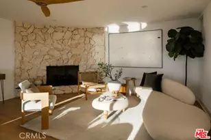 1000 The Strand, Manhattan Beach, CA 90266 - Photo 11