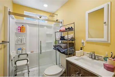 3944 W 111th Place, Inglewood, CA 90303 - Photo 17