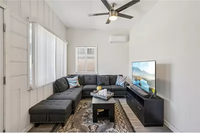 3944 W 111th Place, Inglewood, CA 90303 - Photo 19