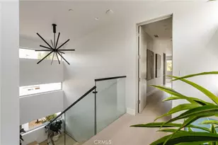 664 Rosecrans Ave, Manhattan Beach, CA 90266 - Photo 23