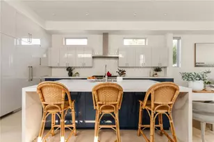 664 Rosecrans Ave, Manhattan Beach, CA 90266 - Photo 13