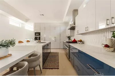 664 Rosecrans Avenue, Manhattan Beach, CA 90266 - Photo 15