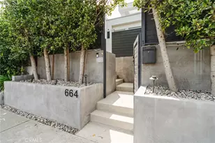 664 Rosecrans Ave, Manhattan Beach, CA 90266 - Photo 45