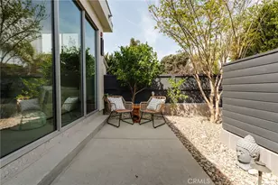 664 Rosecrans Ave, Manhattan Beach, CA 90266 - Photo 41