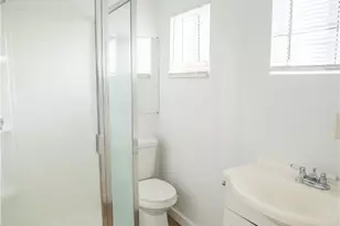 1513 E Broadway, Long Beach, CA 90802 - Photo 15